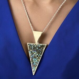 Jessica Simpson Unique Black, Blue, & Silver Triangle Pendant Necklace. NWT